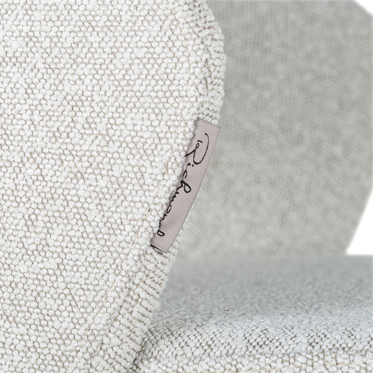 S4560 WHITE BOUCLÉ - Krzesło Savoy białe kręcone (Copenhagen 900 Bouclé White)
