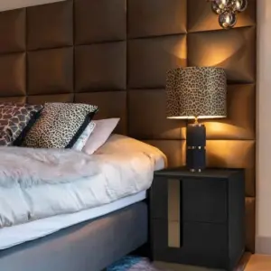 Szafka nocna Beddingfield 2-drzwiowa