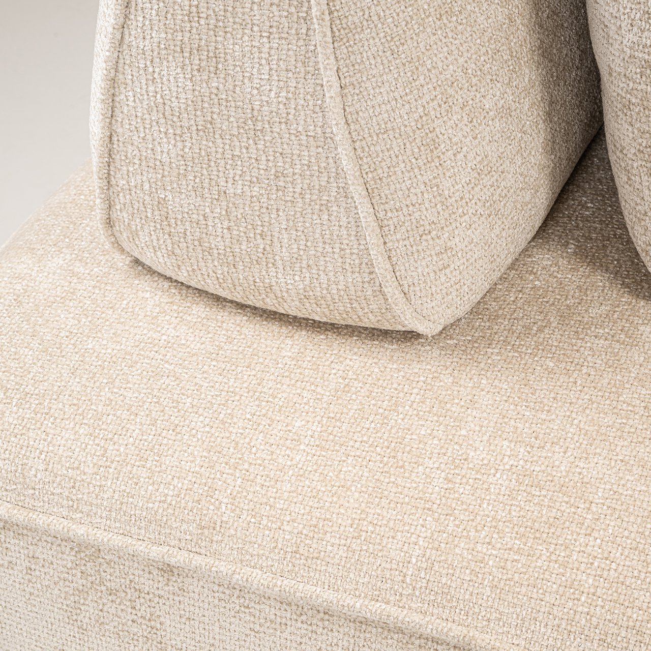 S5182 CREAM UNICORN - Sofa Tudor kremowy jednorożec ruchome oparcie