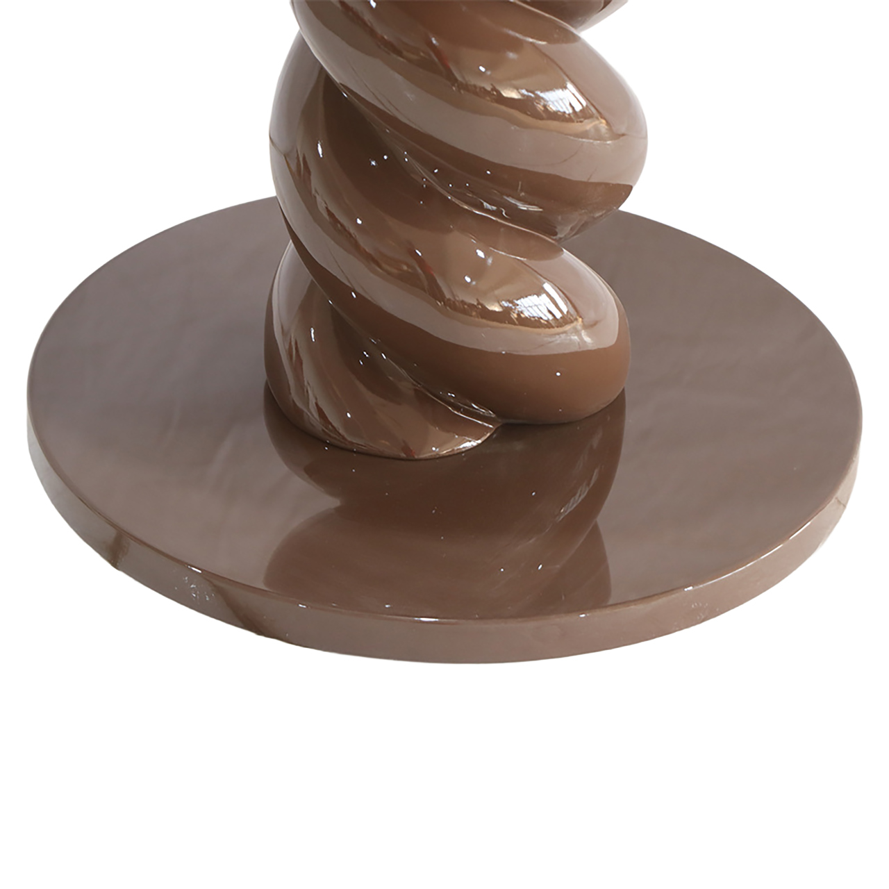 215470 - End table Celeste Chestnut
