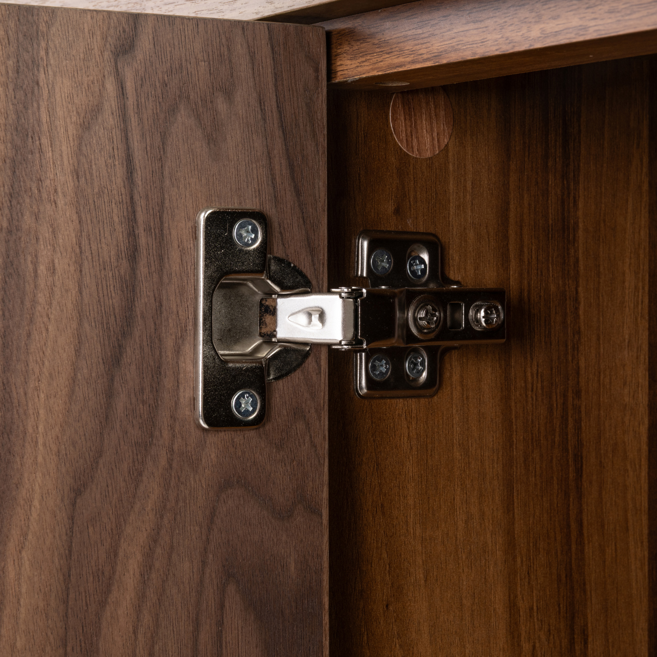 215564 - Sideboard Windsor walnut